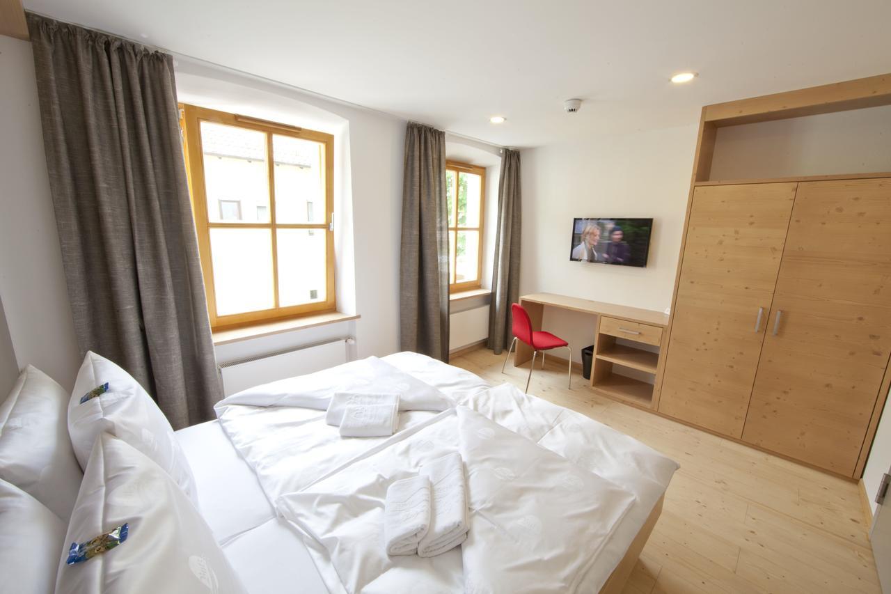 "Beim Butz" Hotel Worth an der Donau Phòng bức ảnh